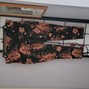 Torrid Flower Print Leggings